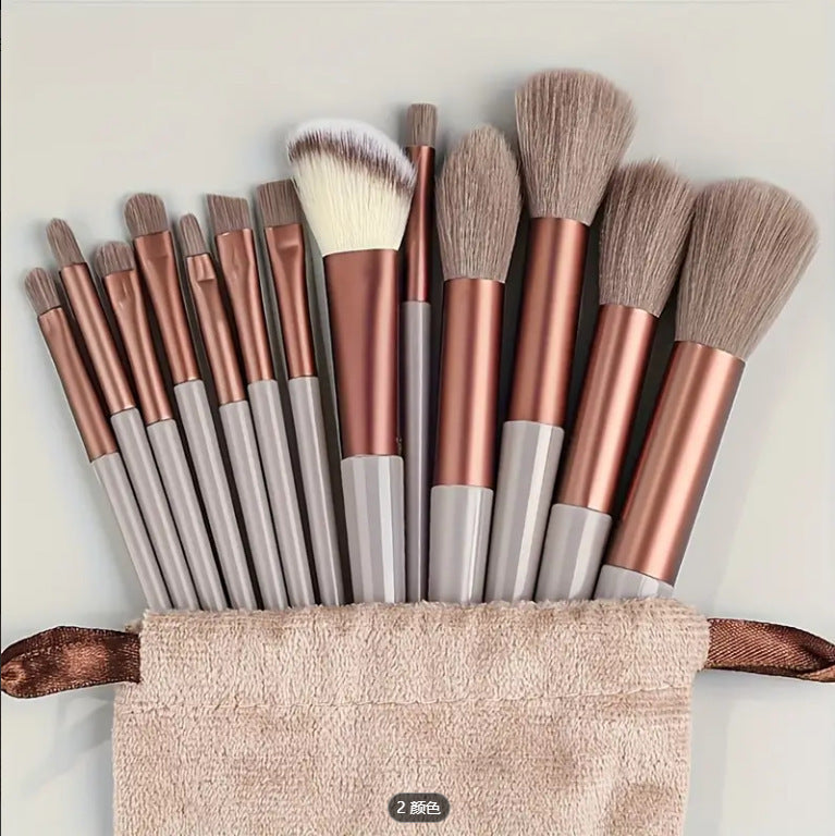 13-Piece Makeup Brush Set: Eyeshadow Brushes and Blush Brushes