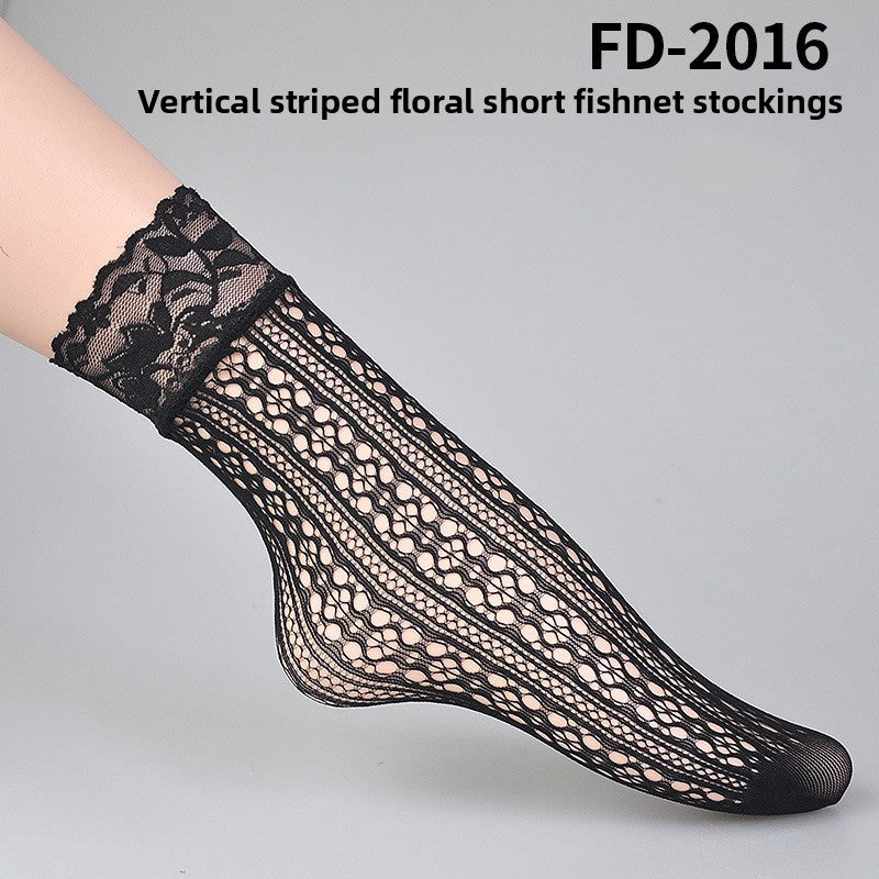 Women Hollow-Out Short Fishnet Socks Lace Trim Retro Style