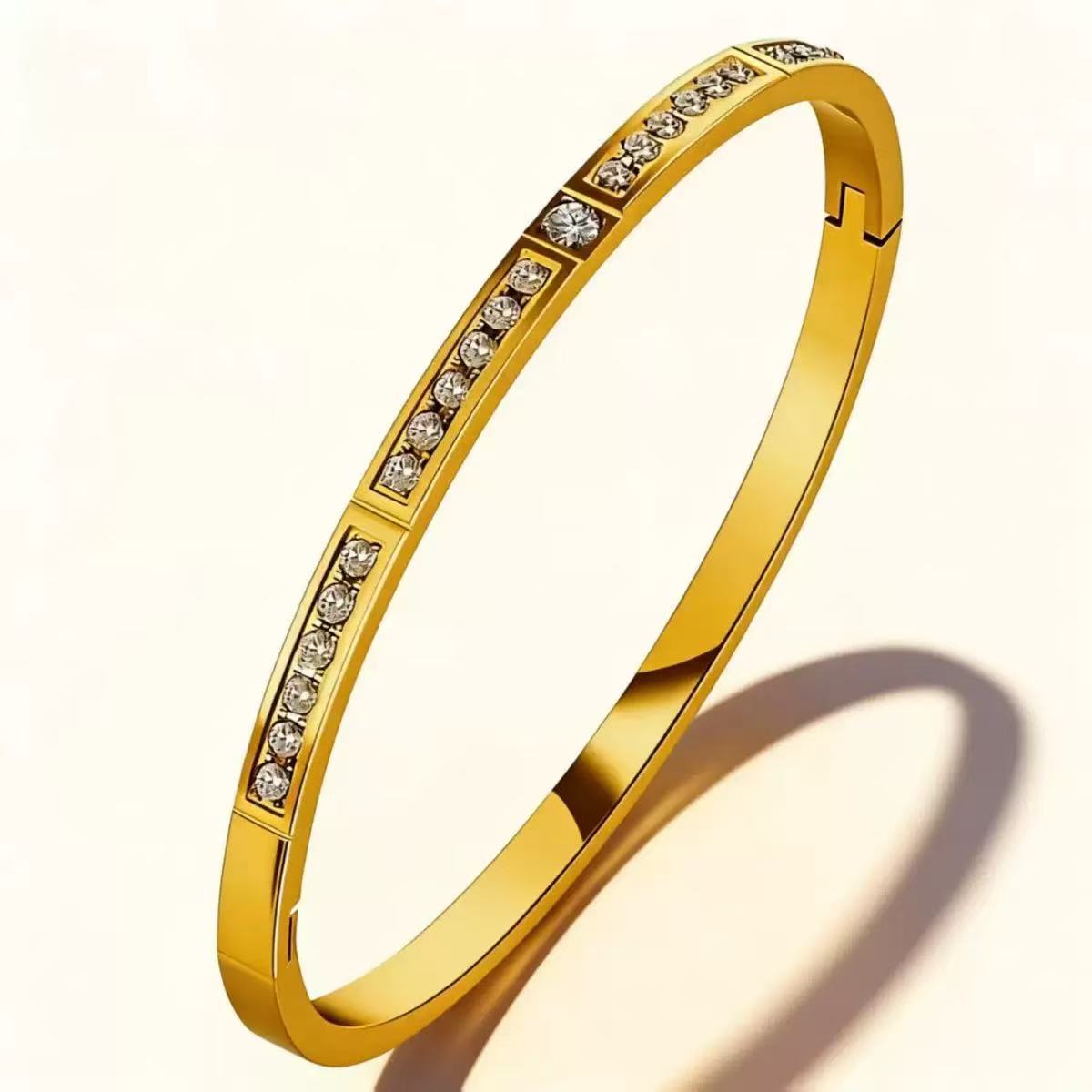 Stainless Steel Beaded Chain Bracelet with Zirconia Star Motif