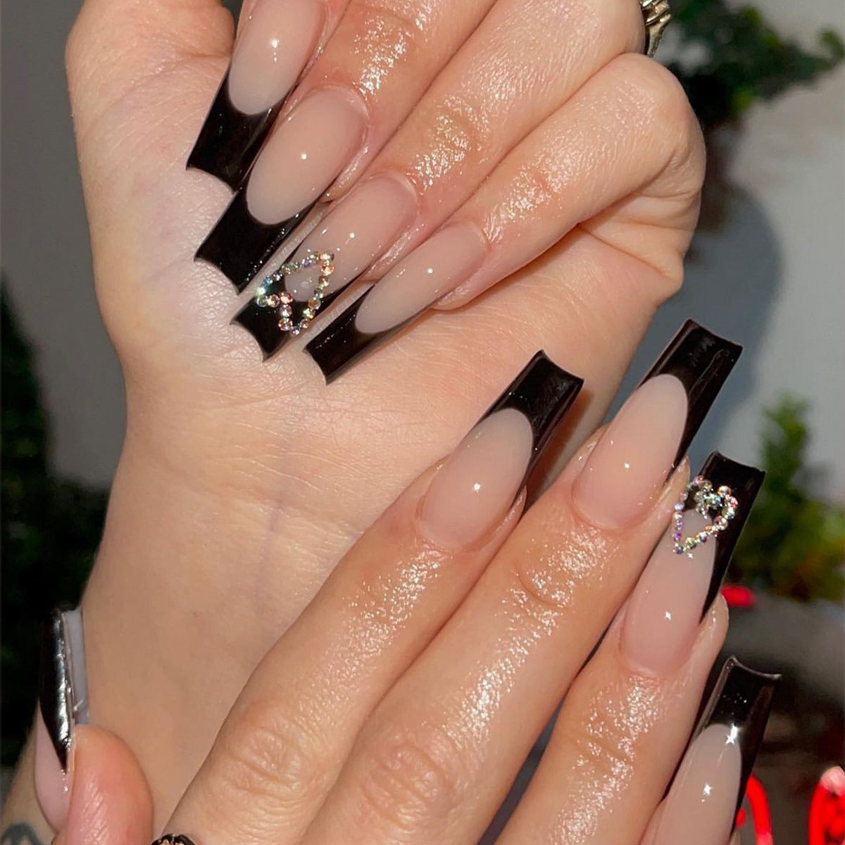 French-style nail extension wearable beauty set