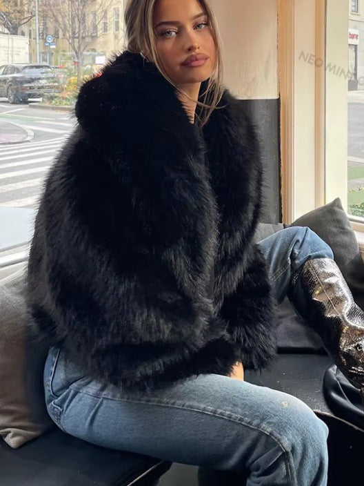 Women's Short Fur Coat