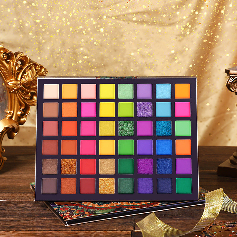 48-color soft-gloss matte eyeshadow palette
