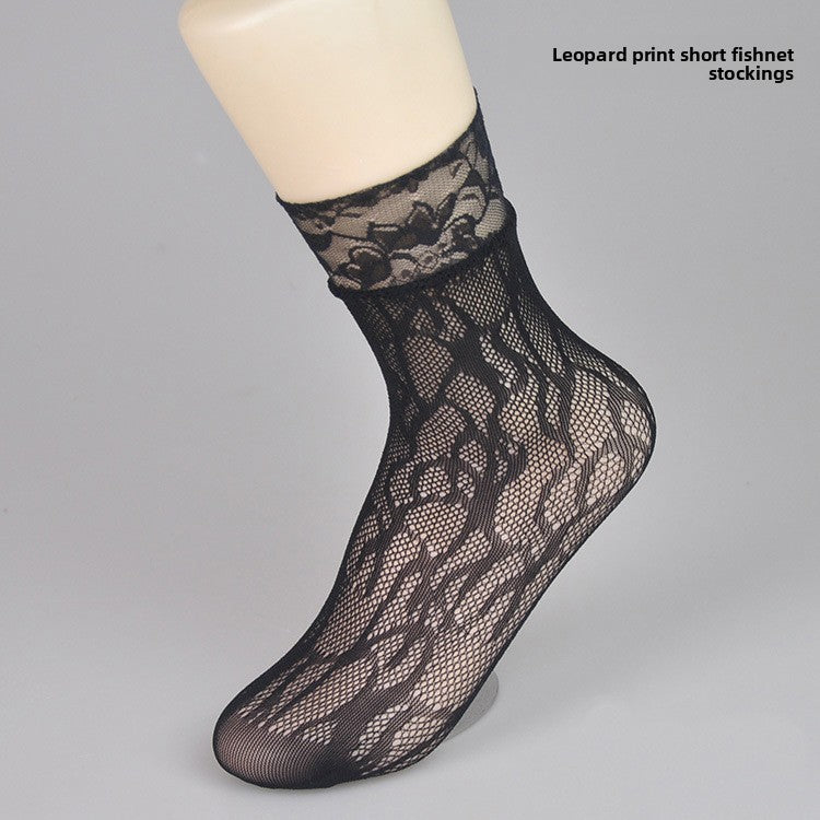Women Hollow-Out Short Fishnet Socks Lace Trim Retro Style