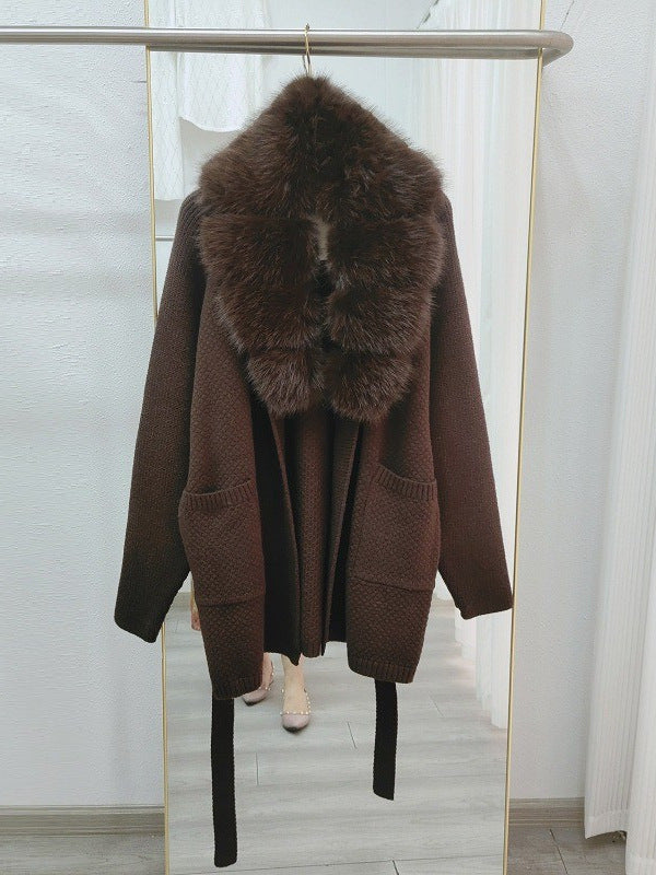 Women's cardigan with fur-like wool knitting for the coat