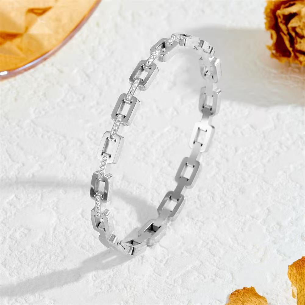 Stainless Steel Beaded Chain Bracelet with Zirconia Star Motif