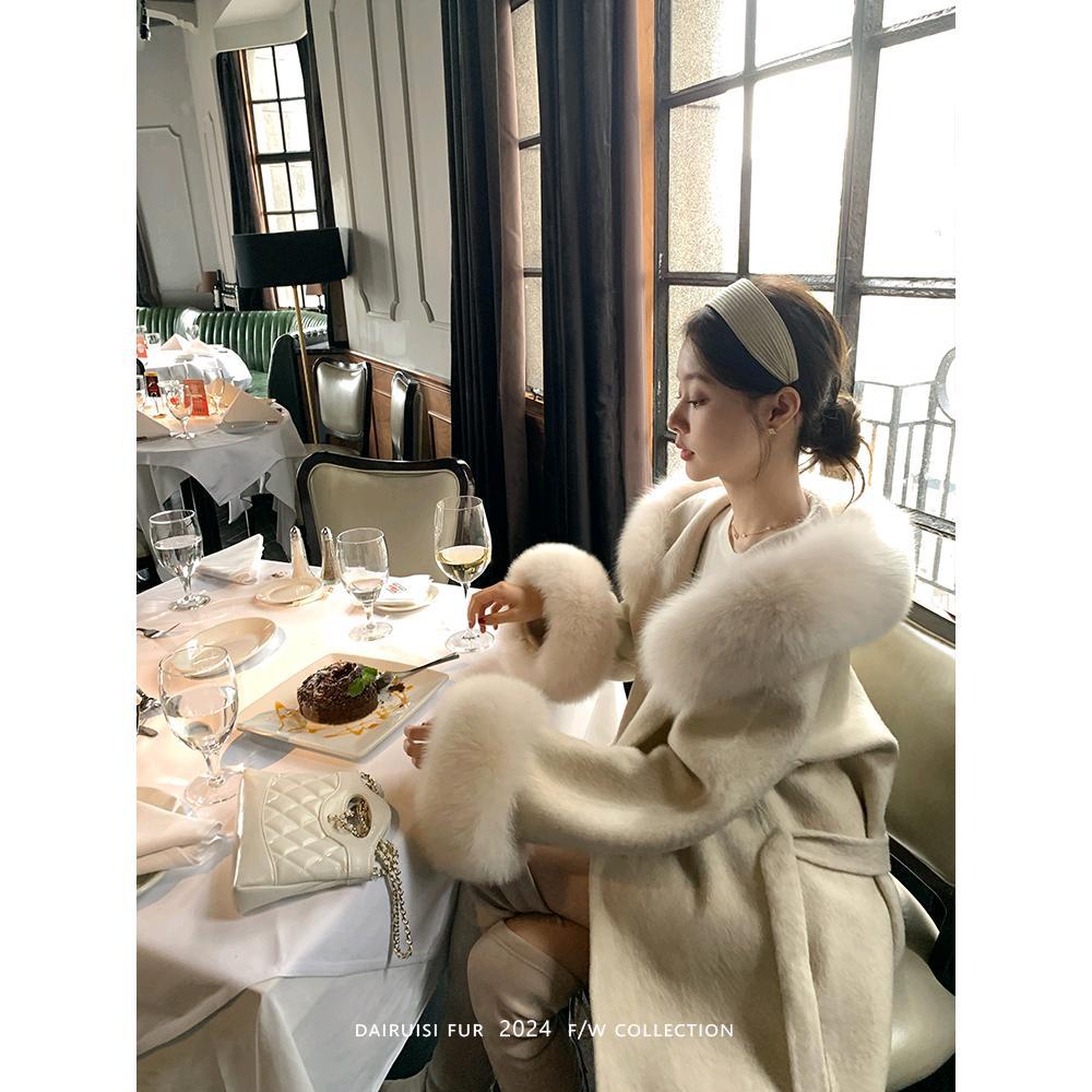 Women's Wool Blend Coat with Detachable Fox Fur