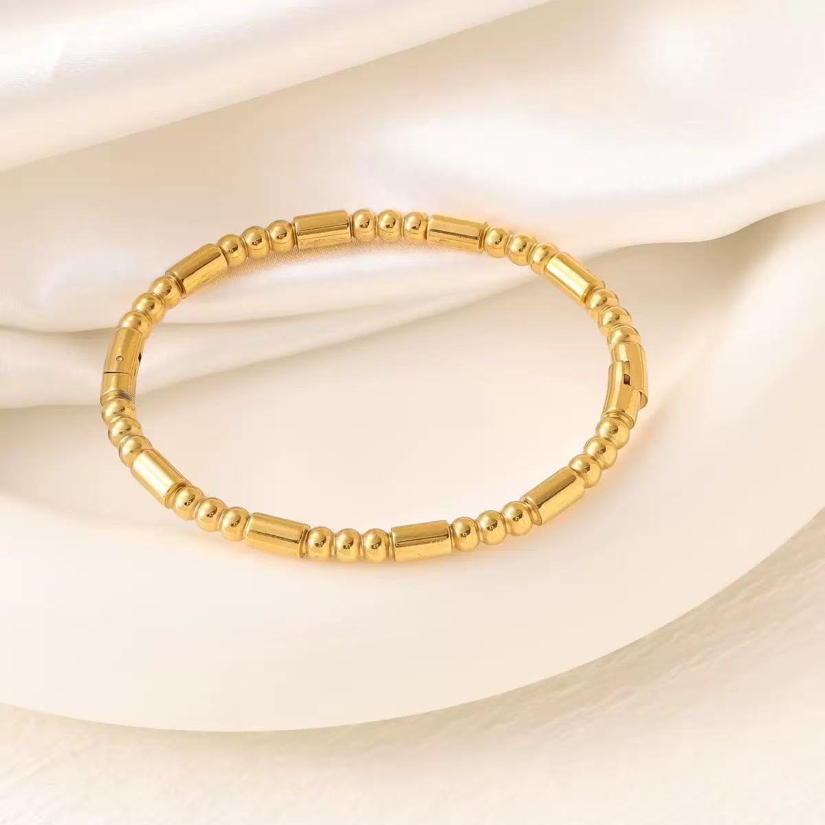 Stainless Steel Beaded Chain Bracelet with Zirconia Star Motif