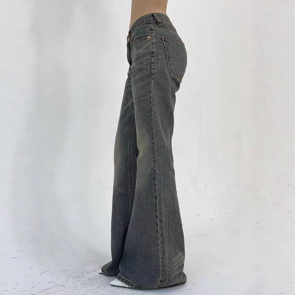 Women's high-waisted flared jeans