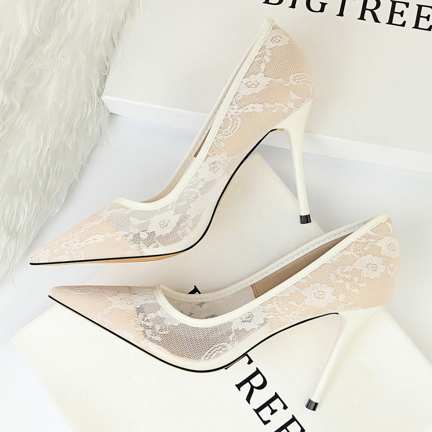 Slimming shallow pointed lace-up high heels