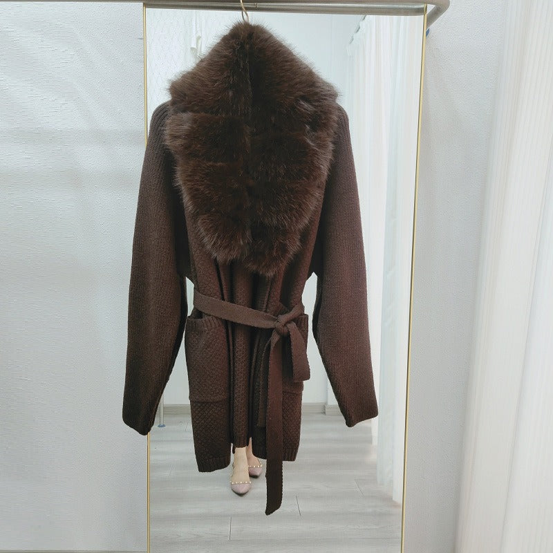Women's cardigan with fur-like wool knitting for the coat